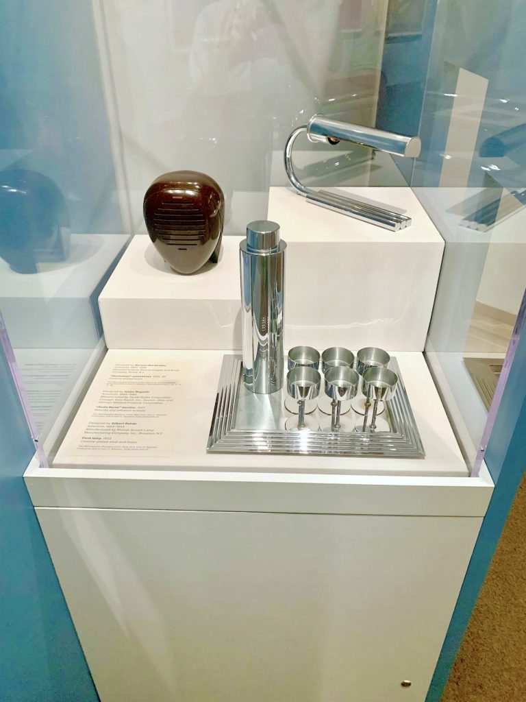 Isamu Noguchi, 'Radio Nurse' monitor (1937), Norman Bell Geddes, 'Manhattan' cocktail set (1936-40), and Gilberd Rohde, Desk lamp (1933)